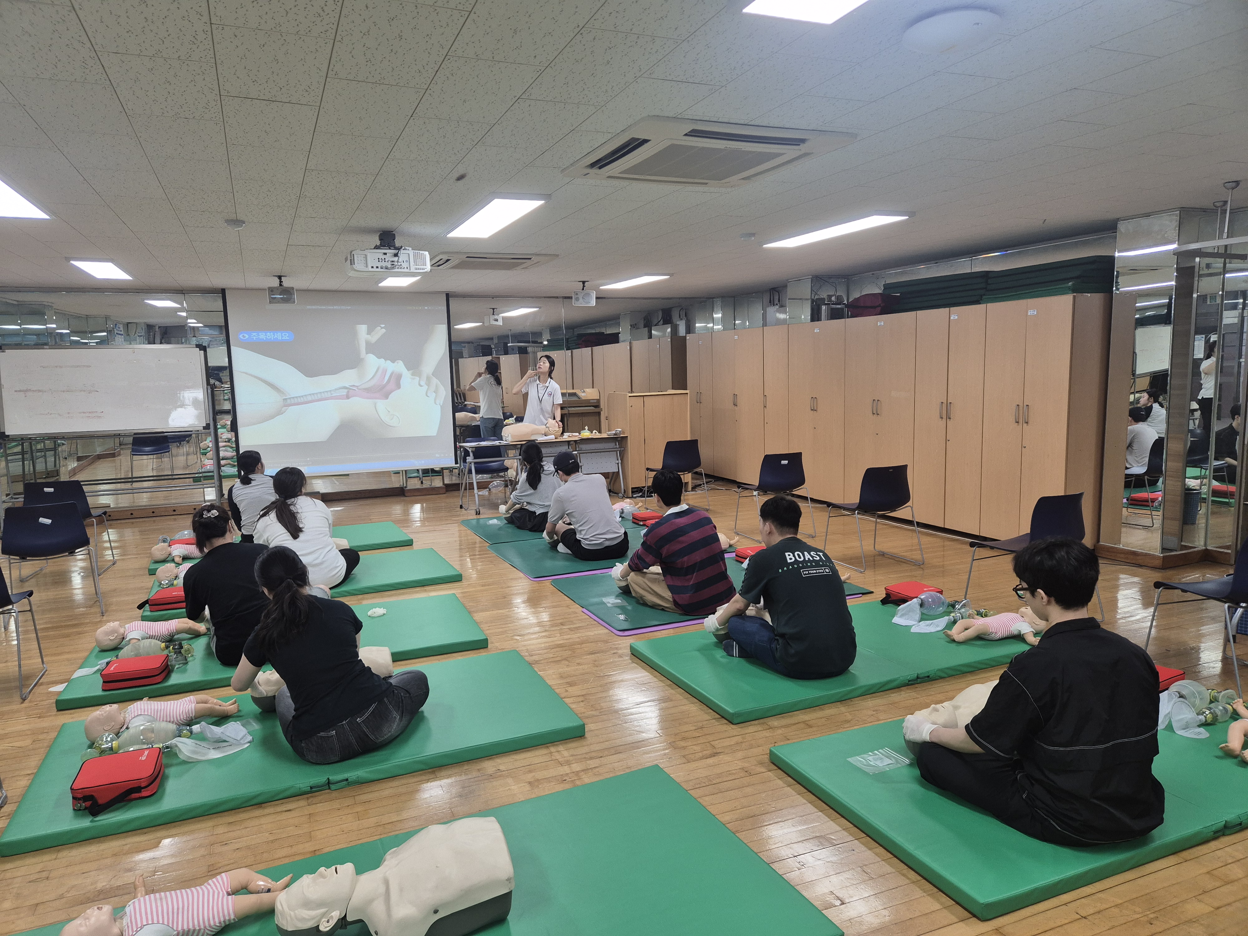 KakaoTalk_20250719_121348428_03.jpg