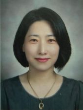 유문선 교수님.jpg